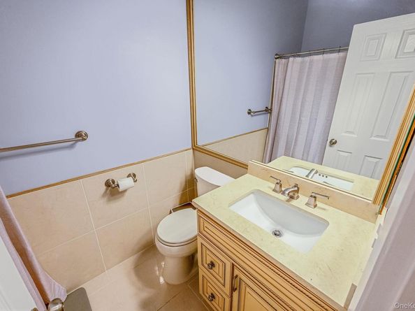 1 Fuller Drive, Ridge NY 11961