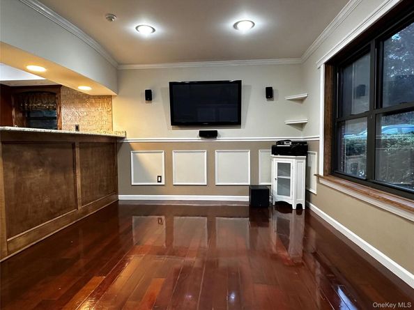 128 Bailey Court 128, Middle Island NY 11953