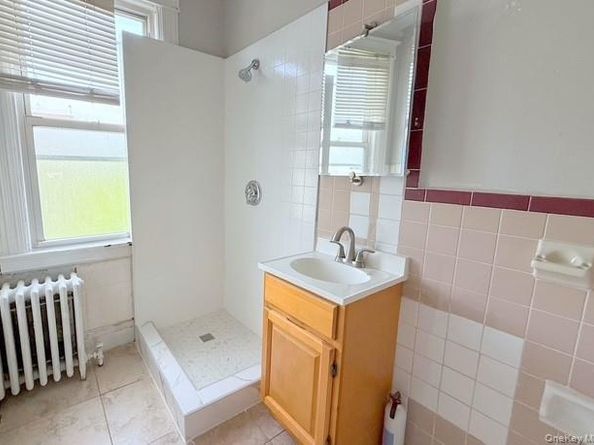 35 7th Street, New Rochelle NY 10801