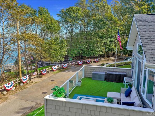 132 Soundview Drive, Rocky Point NY 11778