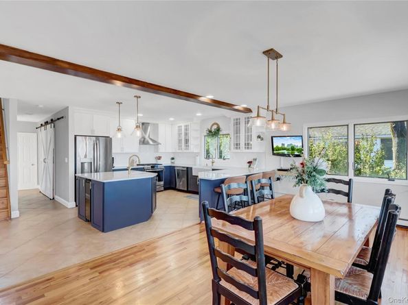 132 Soundview Drive, Rocky Point NY 11778