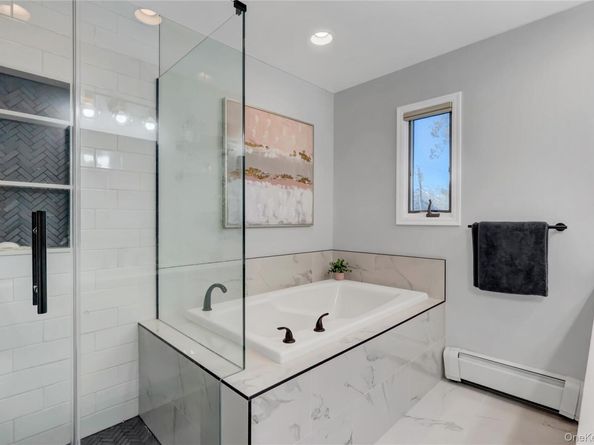 132 Soundview Drive, Rocky Point NY 11778