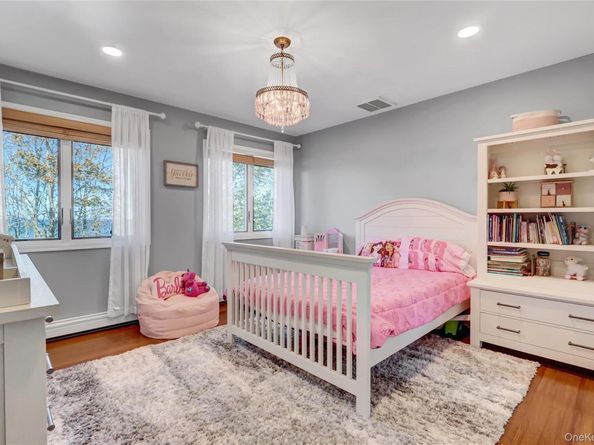 132 Soundview Drive, Rocky Point NY 11778