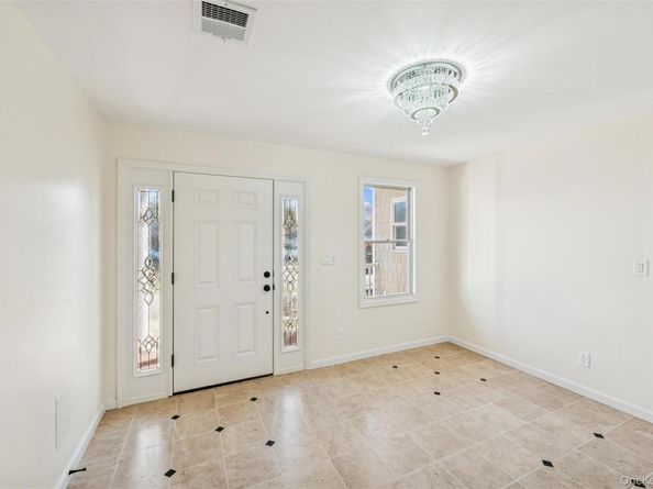 244 water Lane S, Wantagh NY 11793