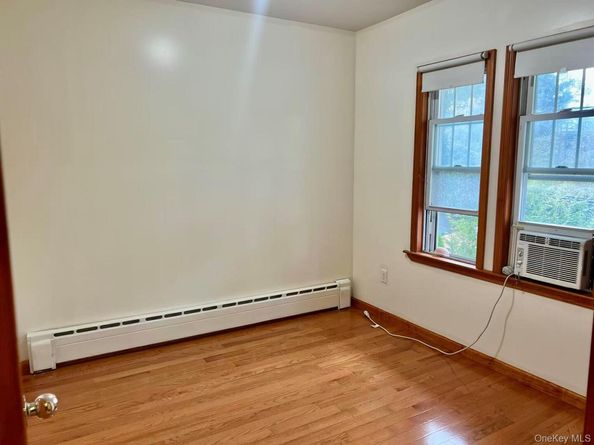 14915 15th Road, Whitestone NY 11357