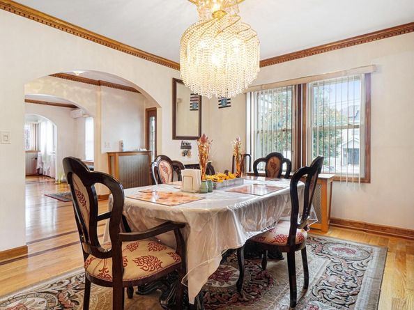 94-07 212th Street, Queens Village NY 11428