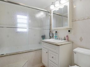 94-07 212th Street, Queens Village NY 11428