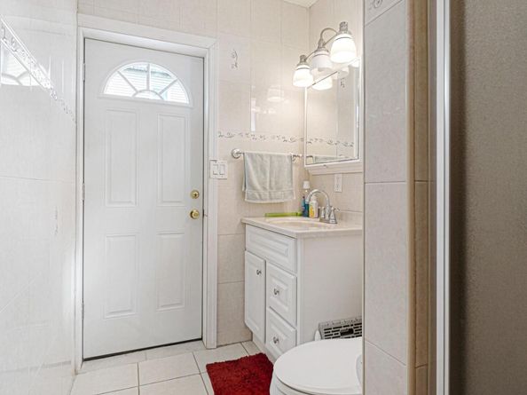 94-07 212th Street, Queens Village NY 11428