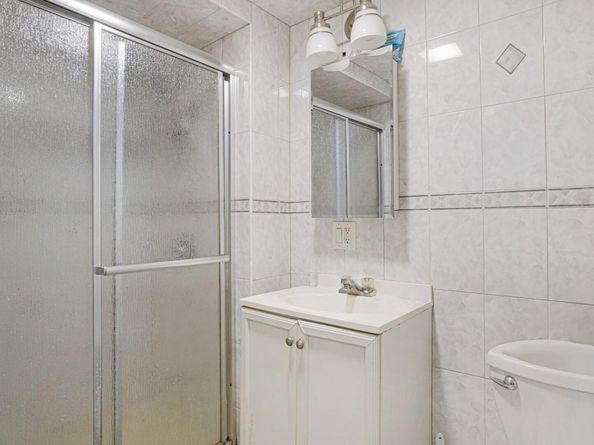 94-07 212th Street, Queens Village NY 11428