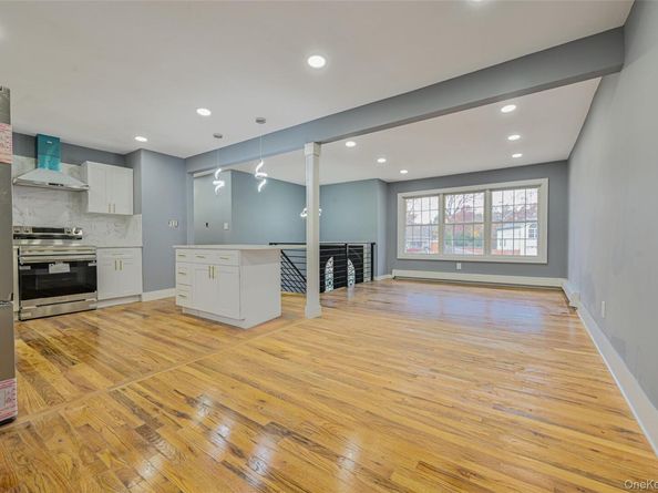 398 Glen Drive, Shirley NY 11967