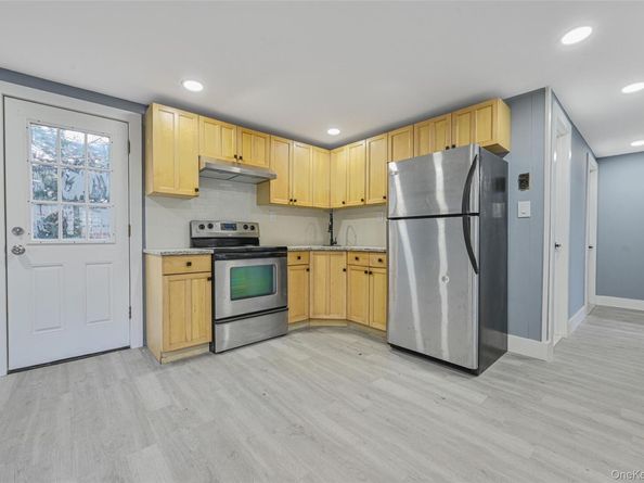 398 Glen Drive, Shirley NY 11967