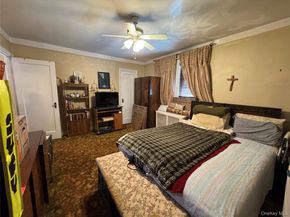 915 E 222nd Street, Bronx NY 10469