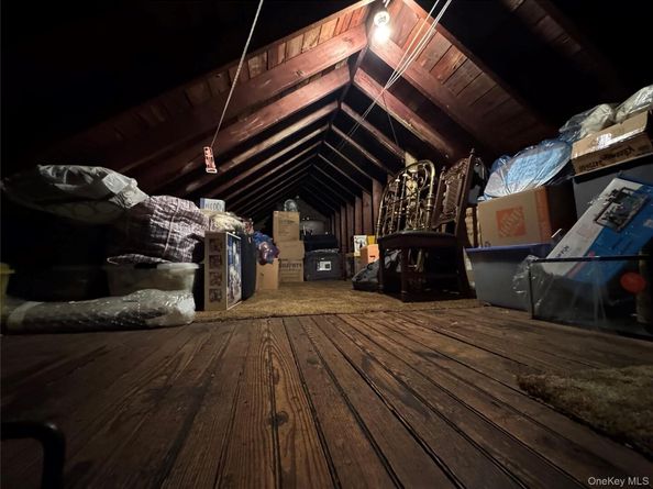 915 E 222nd Street, Bronx NY 10469