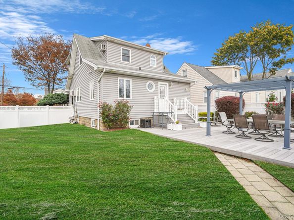 1800 Stuyvesant Avenue, Merrick NY 11566