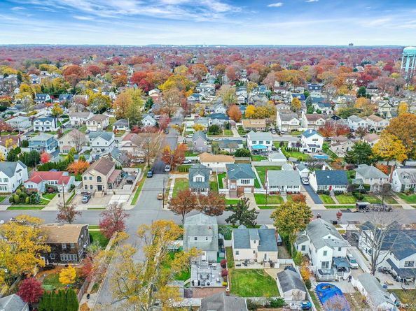 1800 Stuyvesant Avenue, Merrick NY 11566