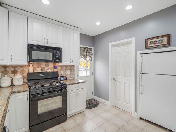 1800 Stuyvesant Avenue, Merrick NY 11566