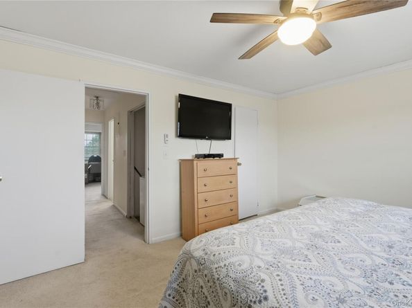 313 Mariners Way, Copiague NY 11726