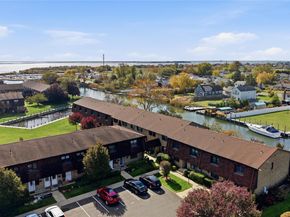 313 Mariners Way, Copiague NY 11726