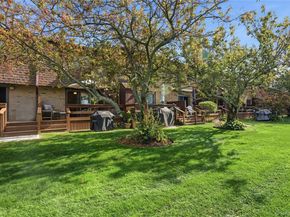 313 Mariners Way, Copiague NY 11726