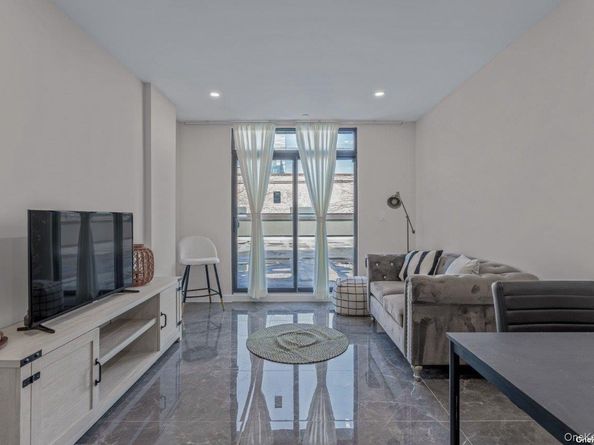 43-30 52 Street 3B, Woodside NY 11377