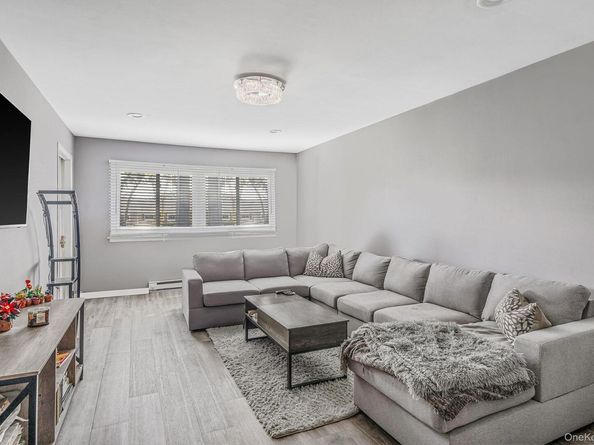 40 W 4th Street 62, Patchogue NY 11772