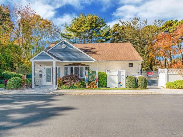 40 W 4th Street 62, Patchogue NY 11772