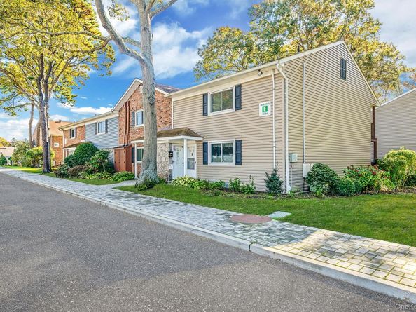 40 W 4th Street 62, Patchogue NY 11772
