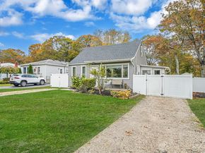 302 Auborn Avenue, Shirley NY 11967