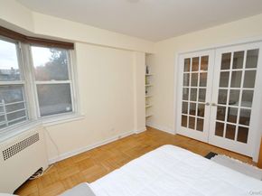 235 Garth Road D5E, Scarsdale NY 10583