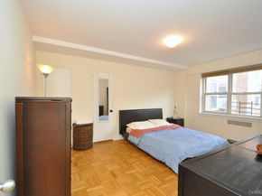 235 Garth Road D5E, Scarsdale NY 10583