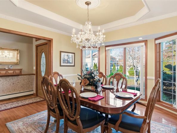 11 Vermont Avenue, Port Jefferson Station NY 11776