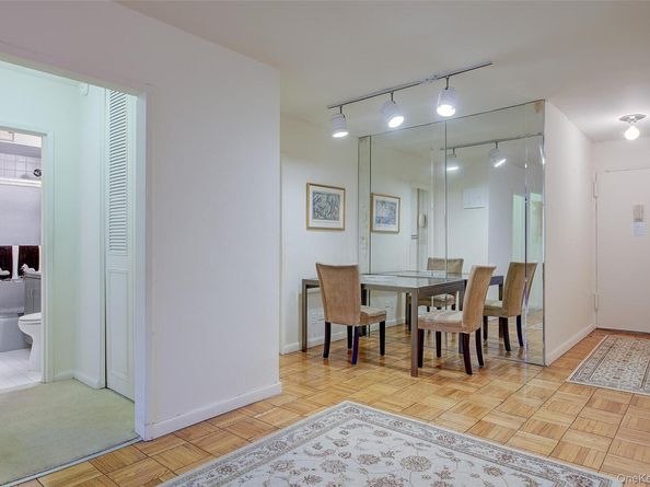 66-36 Yellowstone Boulevard 4A, Forest Hills NY 11375