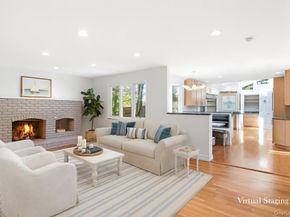 6 Vingut Lane, Setauket NY 11733