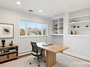 6 Vingut Lane, Setauket NY 11733