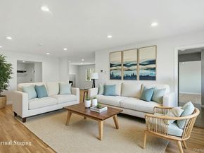 6 Vingut Lane, Setauket NY 11733