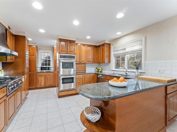 24 Olmsted Road, Scarsdale NY 10583