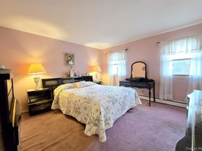 1 Jamar Lane, Ronkonkoma NY 11779