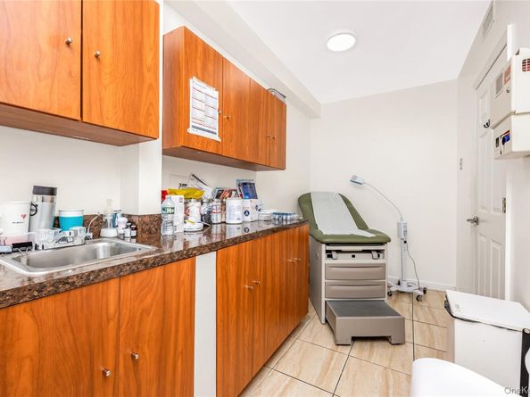 40-10 Forley Street, Elmhurst NY 11373