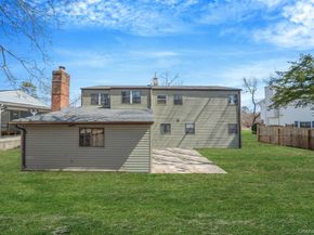 676 Bohemia Parkway, Sayville NY 11782