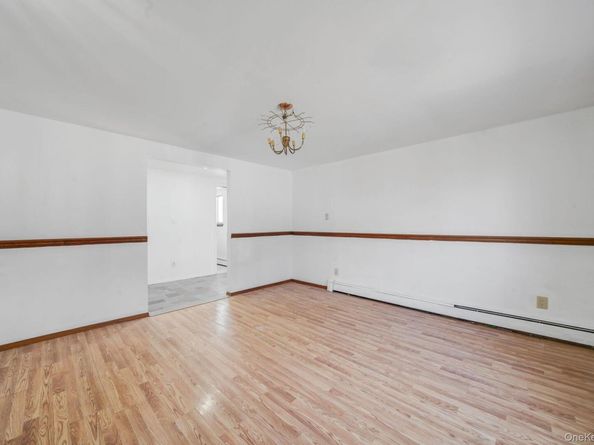 676 Bohemia Parkway, Sayville NY 11782
