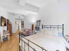 99 John Street 626, New York (Manhattan) NY 10038