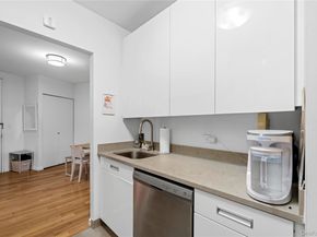 99 John Street 626, New York (Manhattan) NY 10038