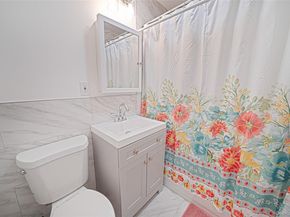 290 Lowndes Avenue C, Huntington Station NY 11746