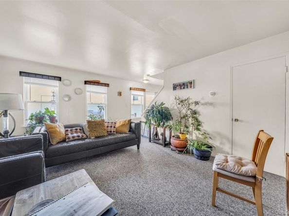 290 Lowndes Avenue C, Huntington Station NY 11746