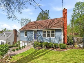 87 Lakeview Avenue, Hartsdale NY 10530
