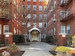 45 Kew Gardens Road 5N, Kew Gardens NY 11415