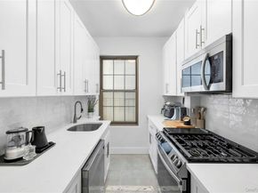 1100 Grand Concourse 4B, Bronx NY 10456