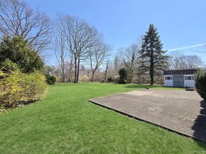 2069 Feuereisen Avenue, Ronkonkoma NY 11779