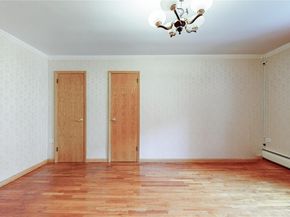 99-11 60th Avenue 4E, Corona NY 11368