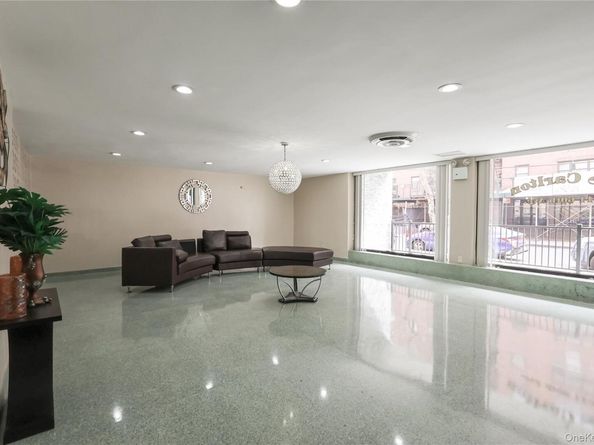 99-11 60th Avenue 4E, Corona NY 11368